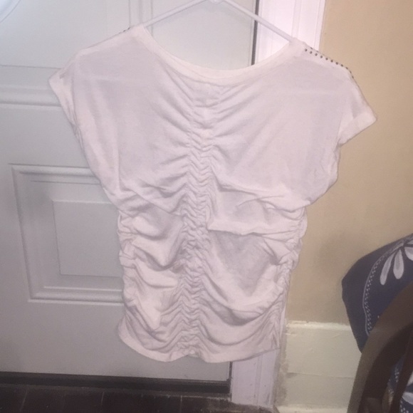 Top - Picture 2 of 3